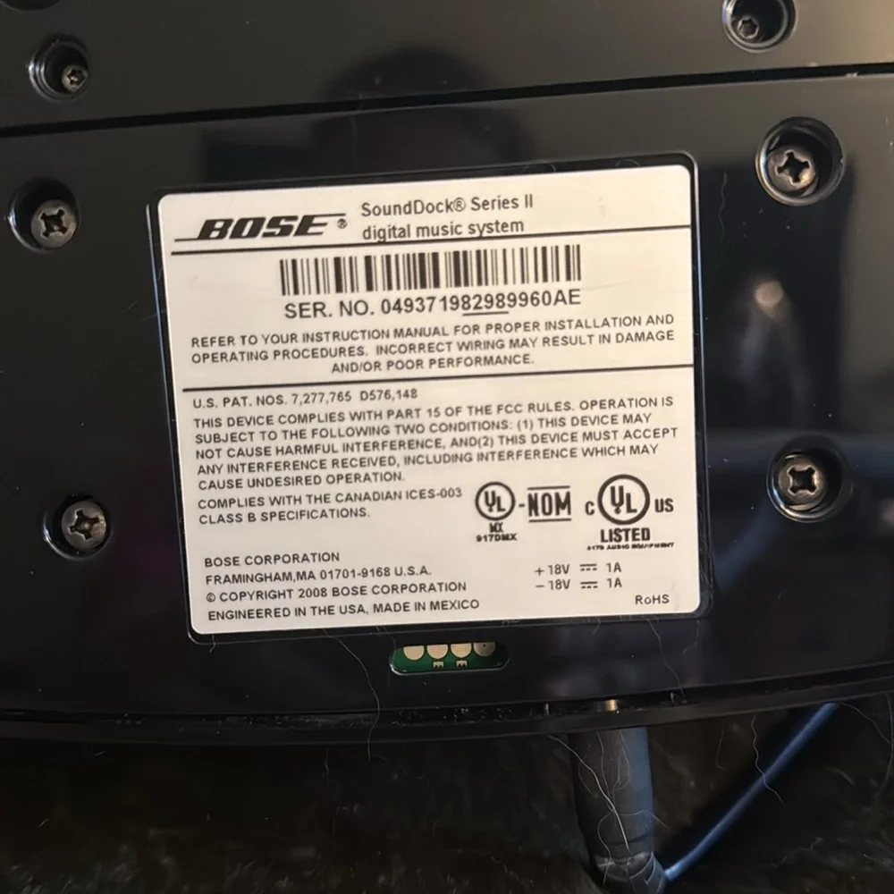 BOSE SoundDock Series II speaker - Picture 2 of 12